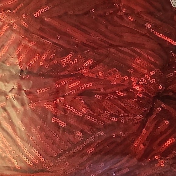 Red Cami Backless Contrast Sequined Mermaid Maxi Gown for Special Events - Picture 10 of 10